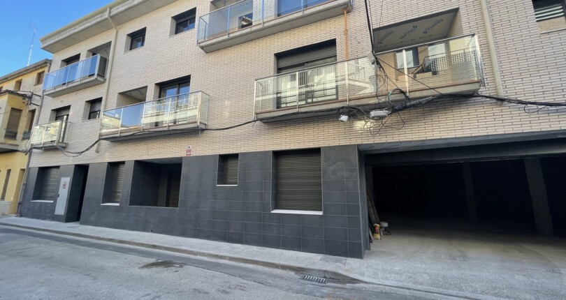 Edifici Espais II, lliurament